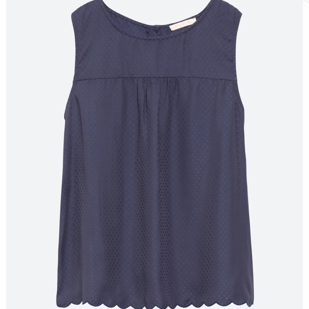 💟 2 for $15
Skies are Blue Shiloh Scallop Hem Blouse